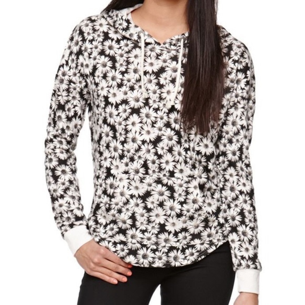 PacSun Daisy thin pullover with pockets